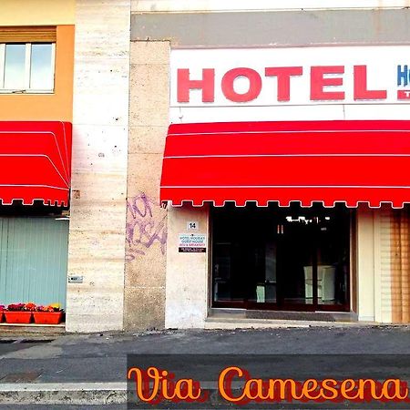 Tiburtina Hotel Holiday Róma Kültér fotó