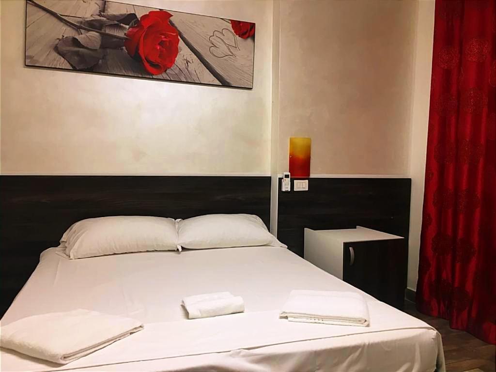 Tiburtina Hotel Holiday Róma Kültér fotó