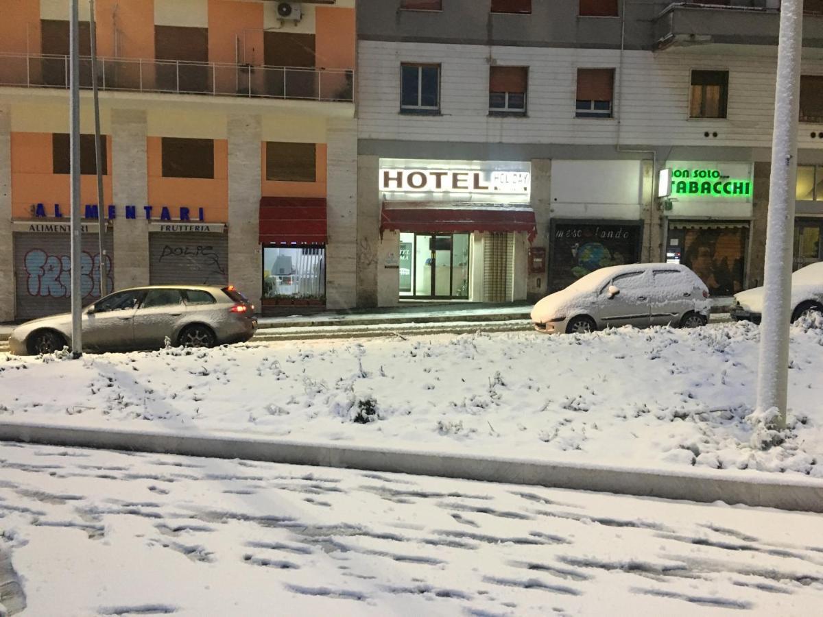 Tiburtina Hotel Holiday Róma Kültér fotó