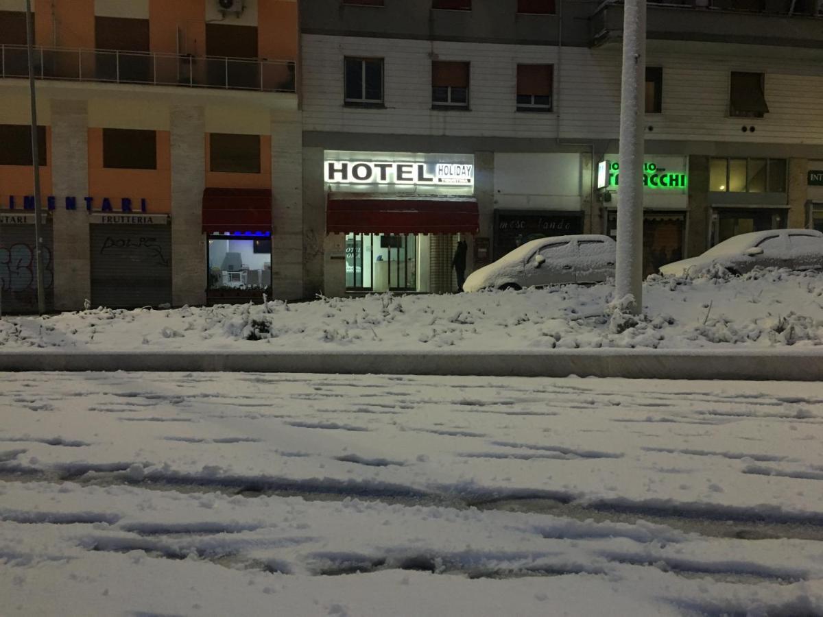 Tiburtina Hotel Holiday Róma Kültér fotó